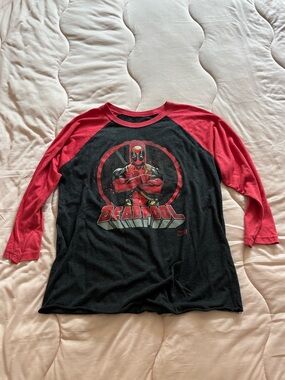 Deadpool Universal Studios Parks Marvel Deadpool Raglan Shirt